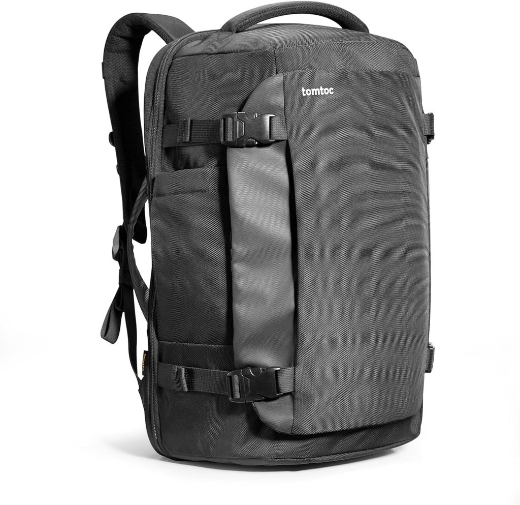 travel backpack for women with laptop compartment